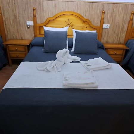 Hostal Brenaverde Ґаусін Екстер'єр фото