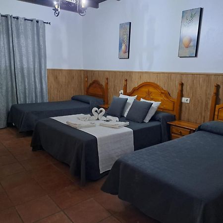 Hostal Brenaverde Ґаусін Екстер'єр фото