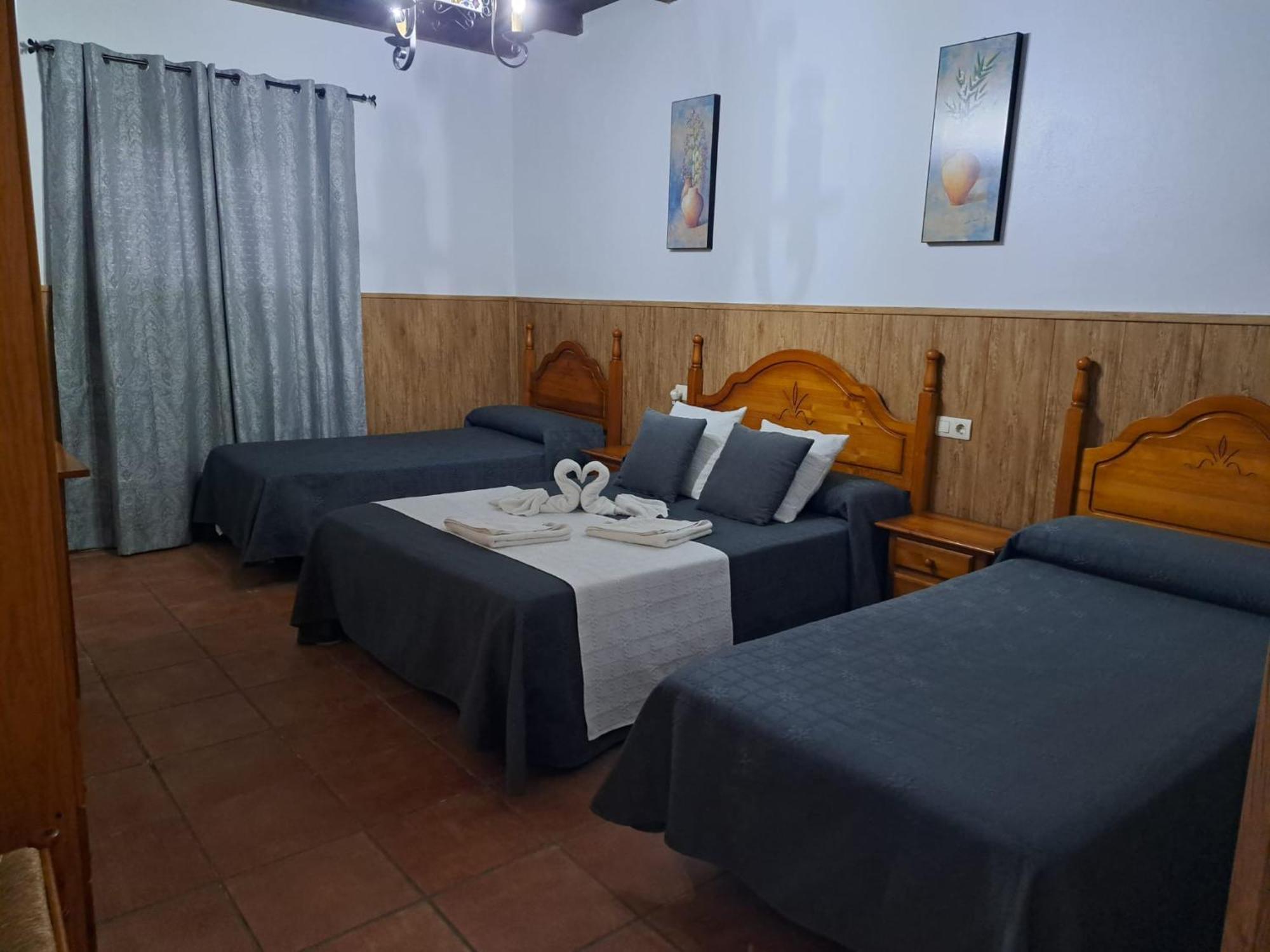 Hostal Brenaverde Ґаусін Екстер'єр фото
